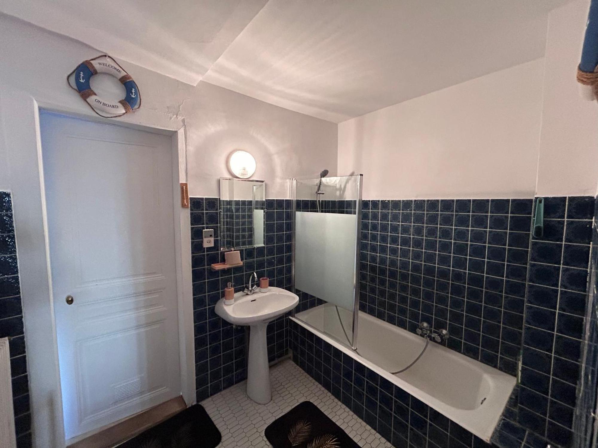 Spacious Apartment City Centre Straatsburg Buitenkant foto